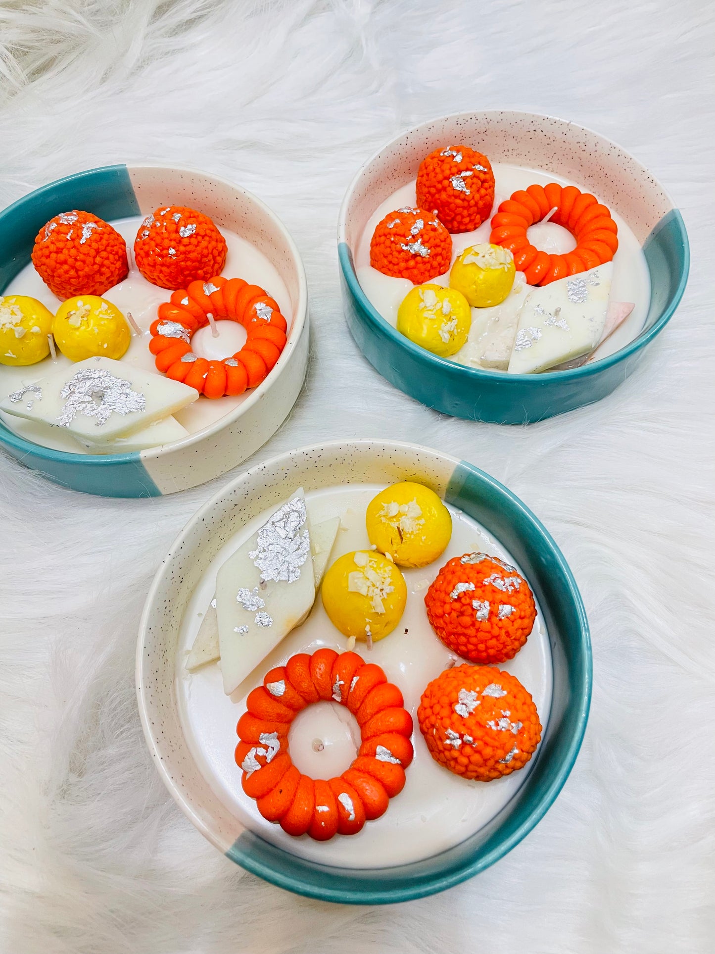 Plate of sweets candle