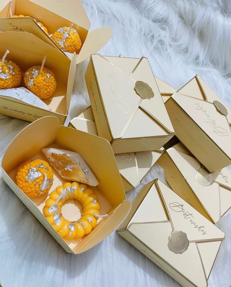 Pack of sweets candle