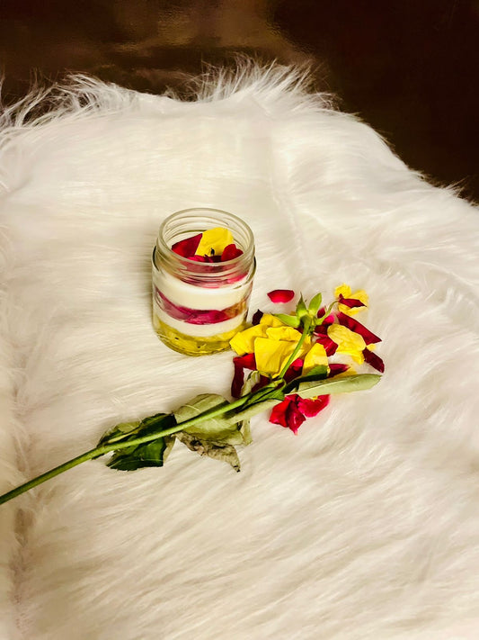 Rose petals jar candle