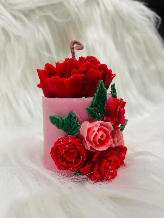 Flower blossom pillar candle
