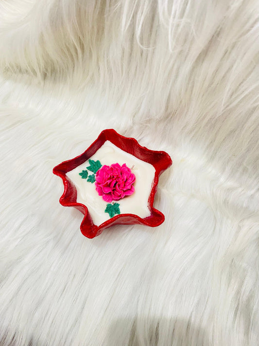 The bloom candle